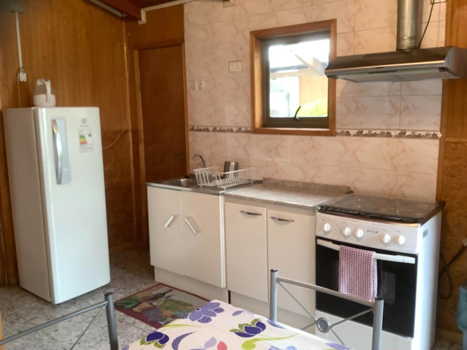 Hostal Y Cabanas Ventisquero 普尤瓦比港 外观 照片